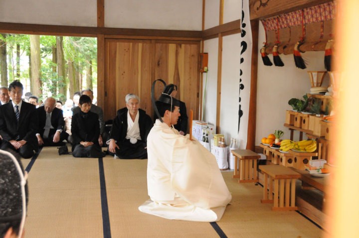 Shinto Priest Performing Shubatsu at the Aiki Jinja